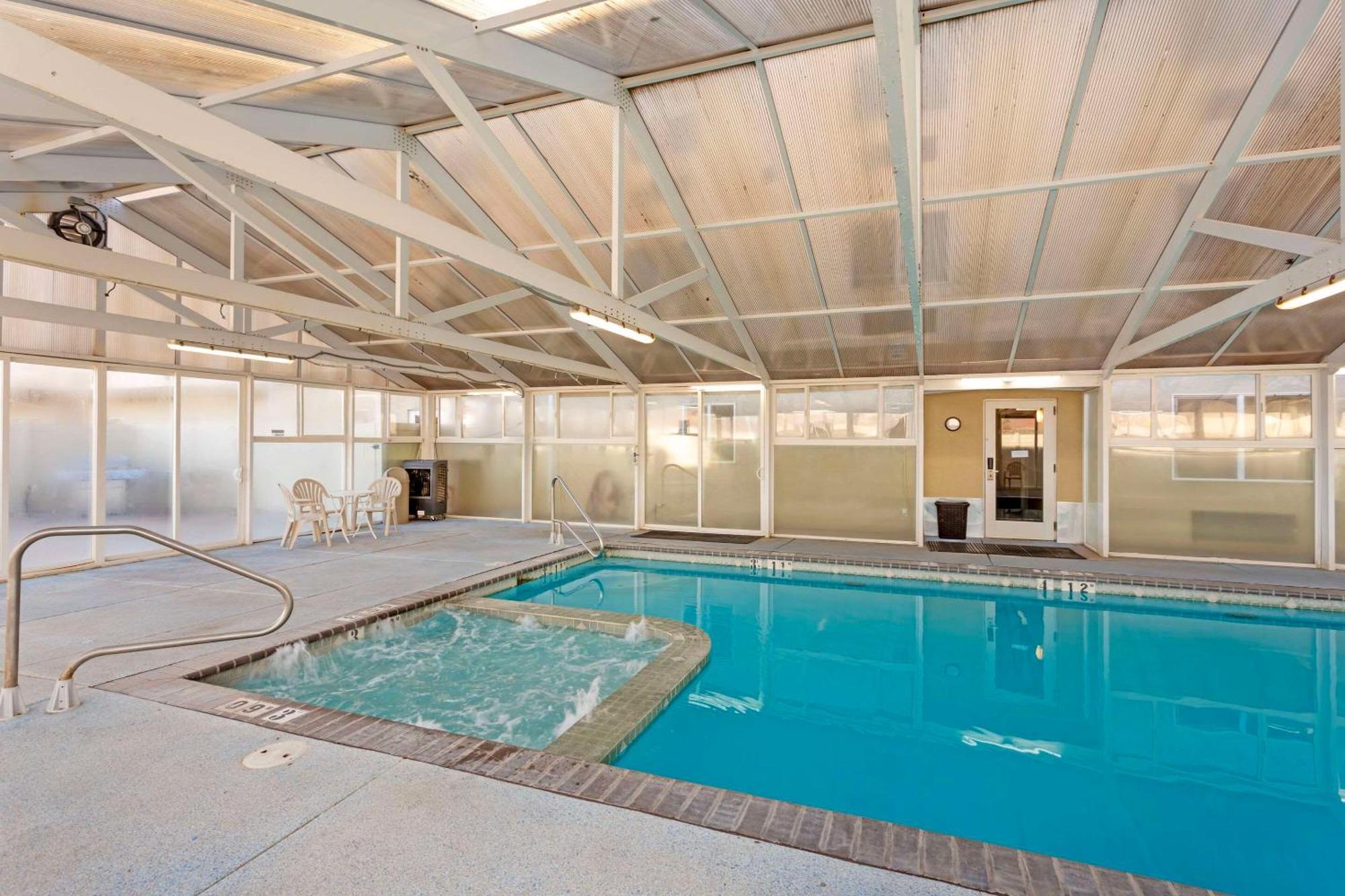 Comfort Inn Richfield I-70 מראה חיצוני תמונה